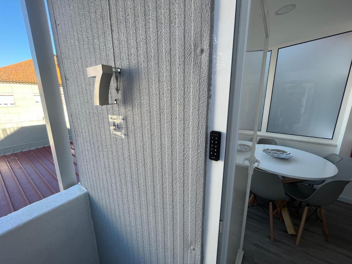 Lisbon Ocean Apartments Кошта-да-Капарика Экстерьер фото